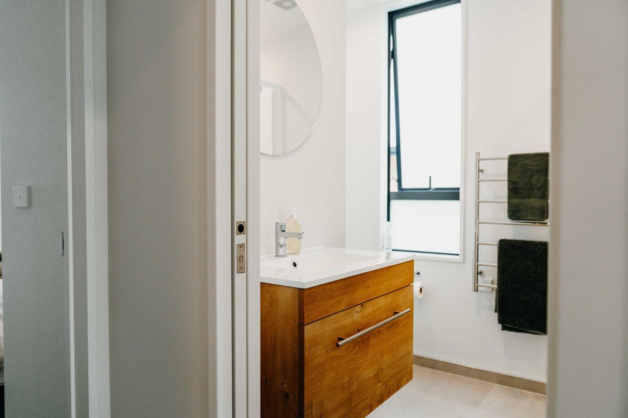 New Townhouse, Heart Of City Centre, 2 Bed 2 Bath, Car Park Christchurch Exterior foto